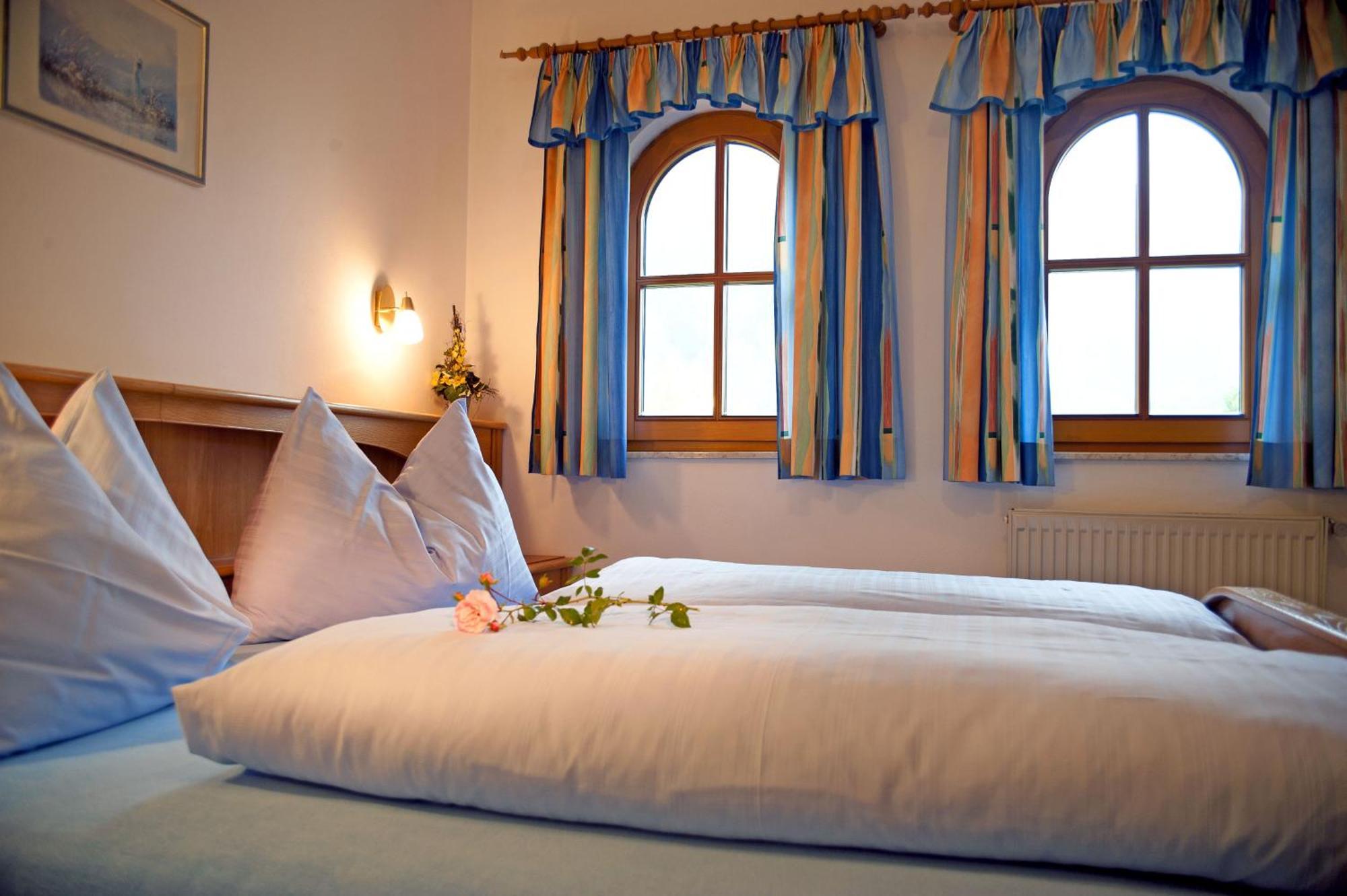 Gaestehaus Alpina دورفغاستين المظهر الخارجي الصورة